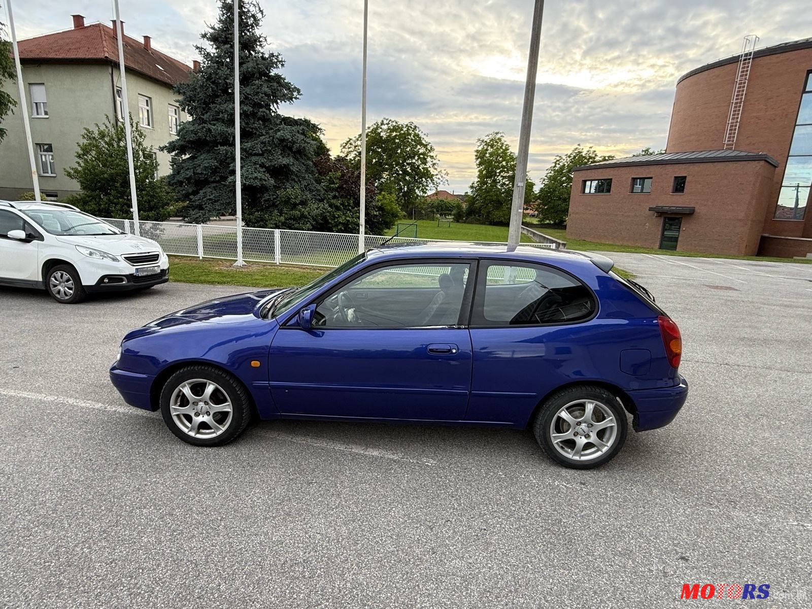 1998' Toyota Corolla 1.3 Benzin photo #5