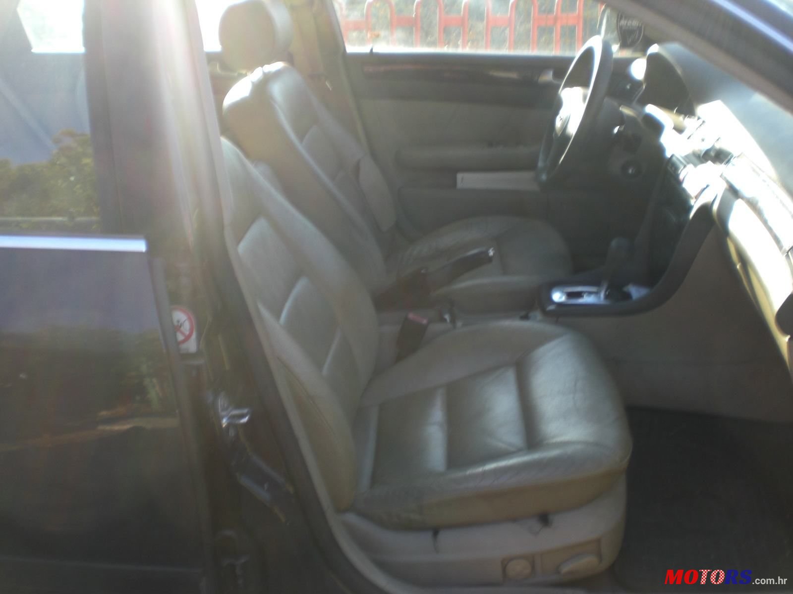 2004' Audi A6 2,5 V6 Tdi photo #3