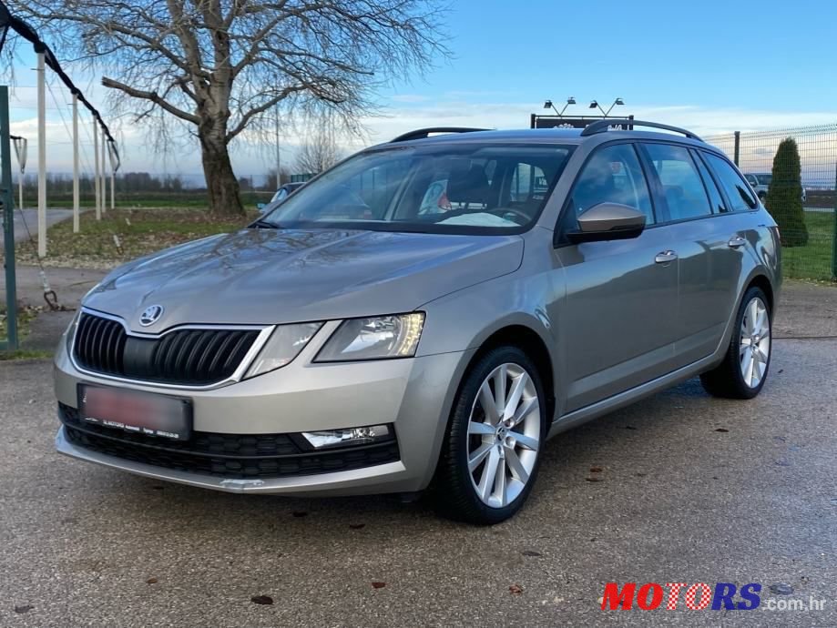 2018' Skoda Octavia Combi photo #1