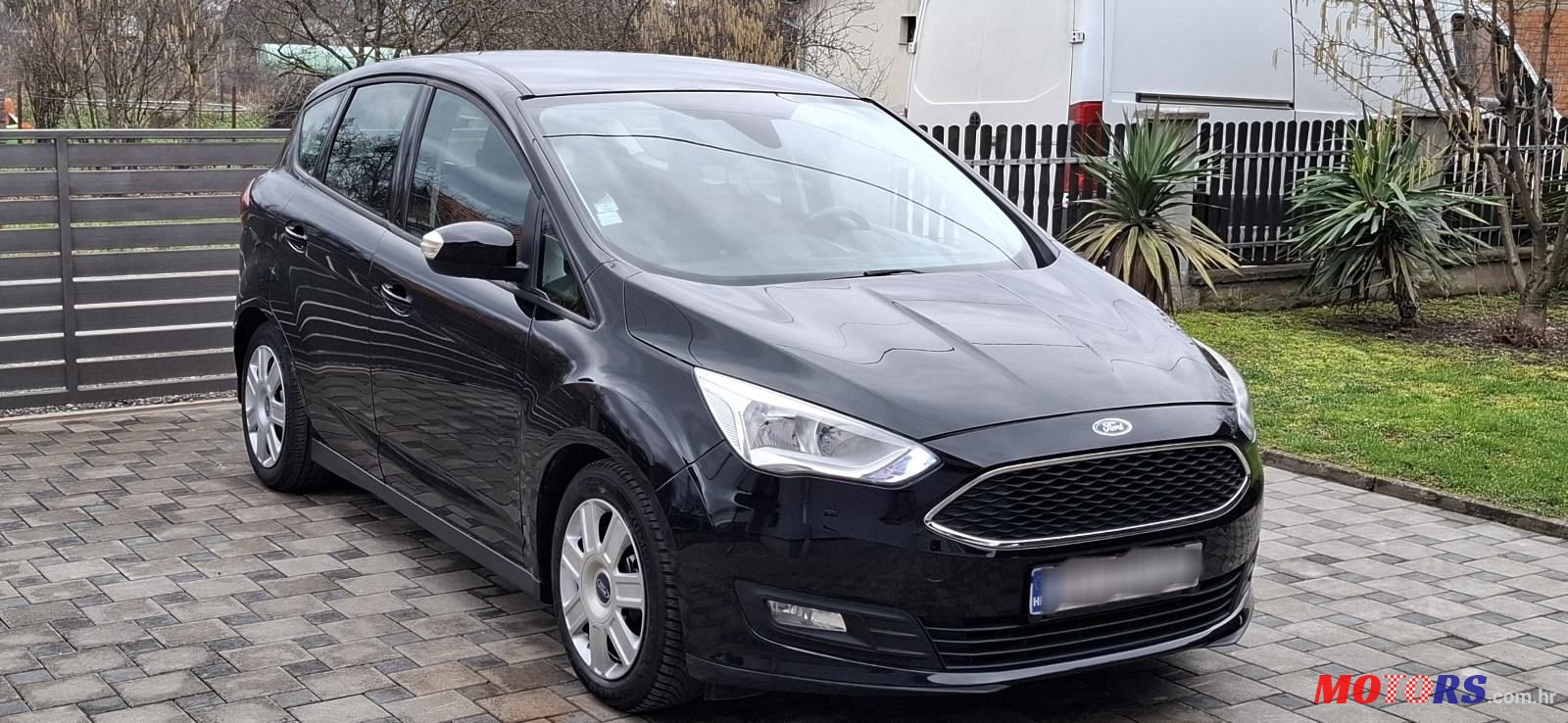 2017' Ford C-MAX 1,5 Tdci photo #1