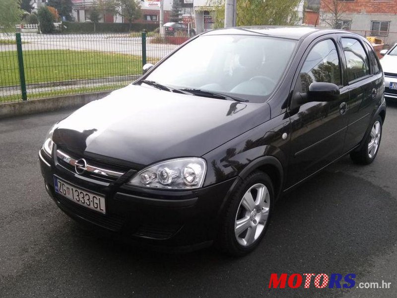 2004' Opel Corsa 1,3 Cdti photo #2