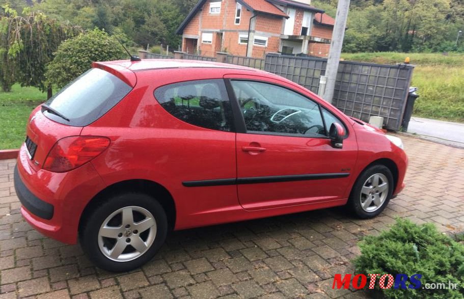 2010' Peugeot 207 Sport 1,4 Vti photo #1
