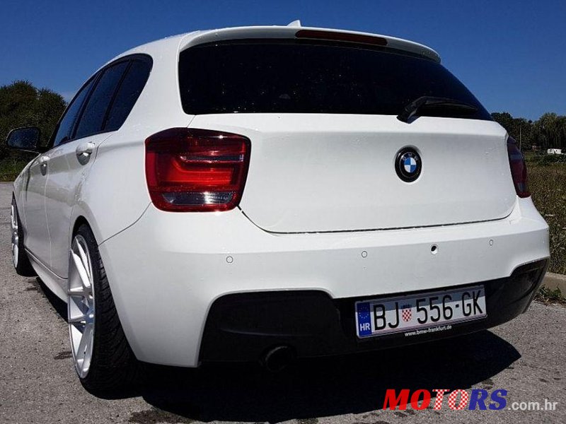 2013' BMW Serija 1 118D Sport photo #1