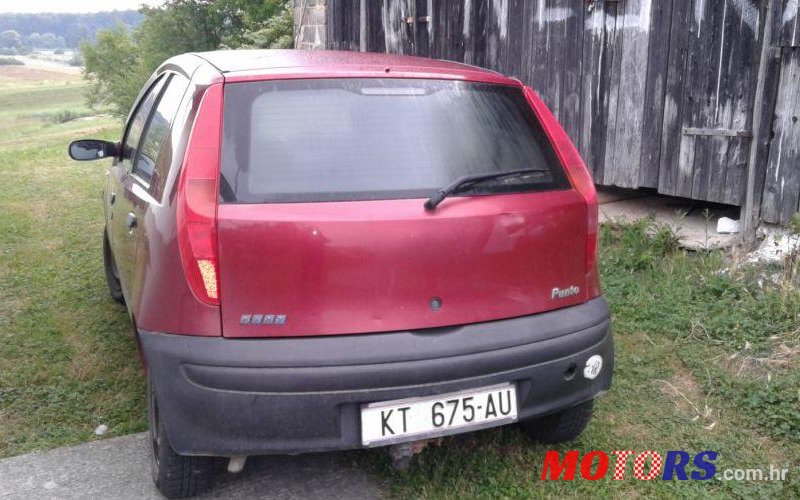 2003' Fiat Punto 1,2 photo #1