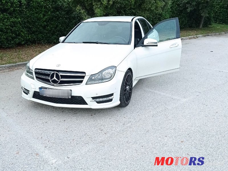 2012' Mercedes-Benz C-Klasa 180 Cdi photo #3