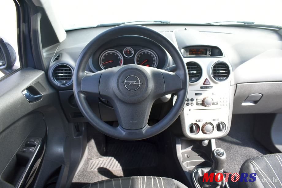 2007' Opel Corsa 1.2 photo #4