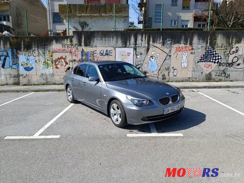 2008' BMW Serija 5 525Xd photo #6