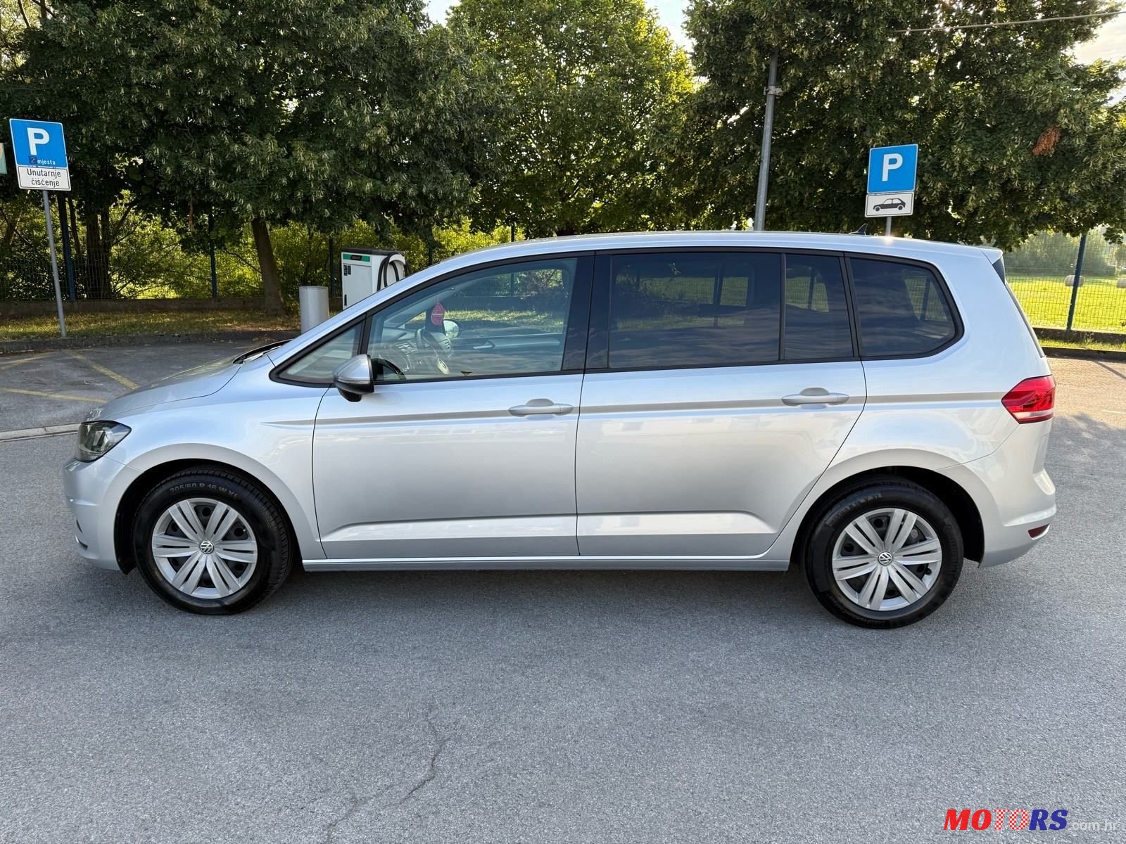 2019' Volkswagen Touran 1,6 Tdi photo #2