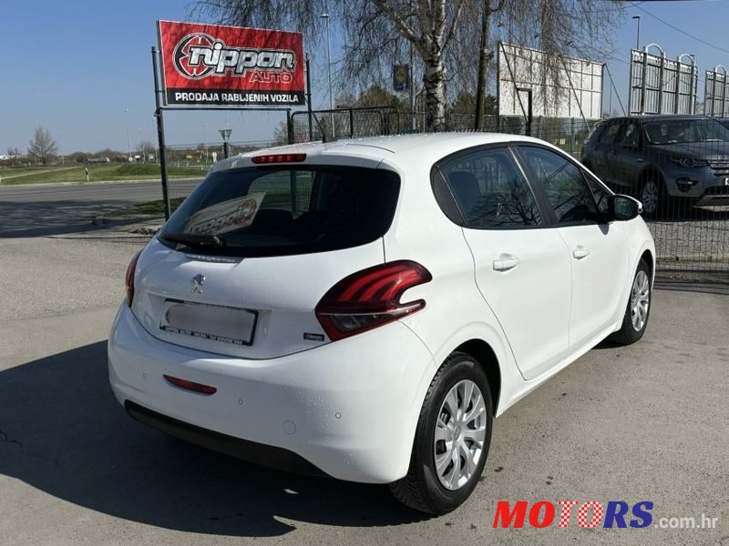 2017' Peugeot 208 1,6 Bluehdi photo #6