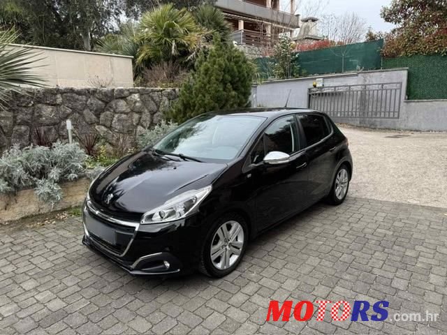 2017' Peugeot 208 1,2 Puretech photo #4