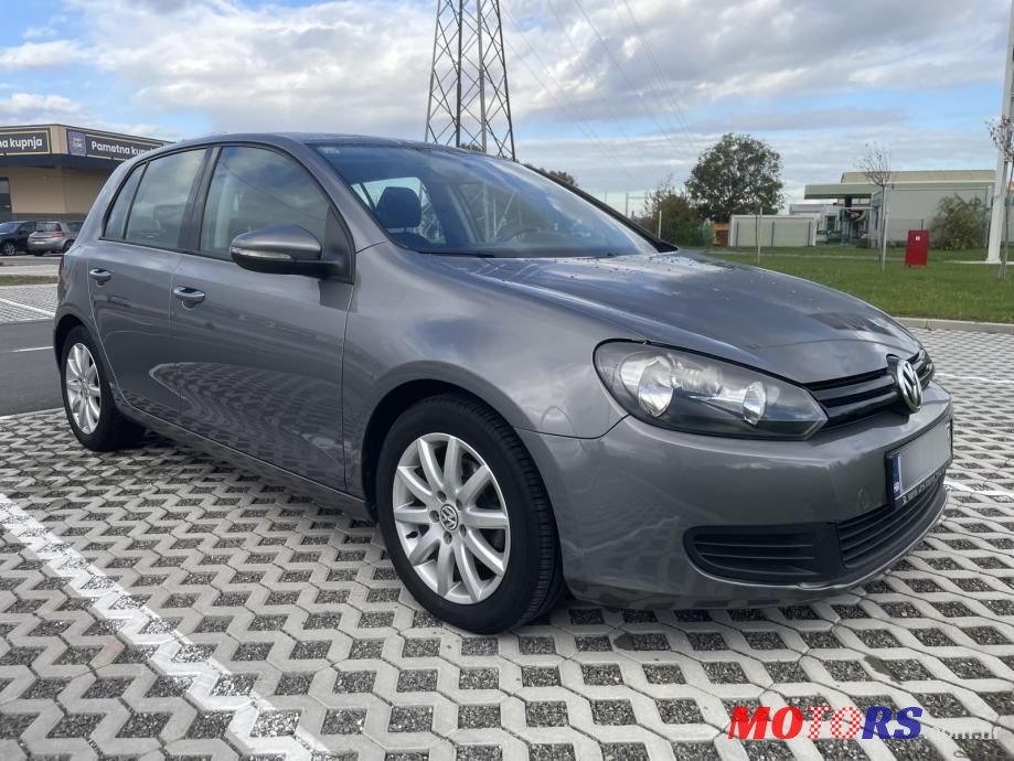 2009' Volkswagen Golf 6 1,6 Tdi photo #3