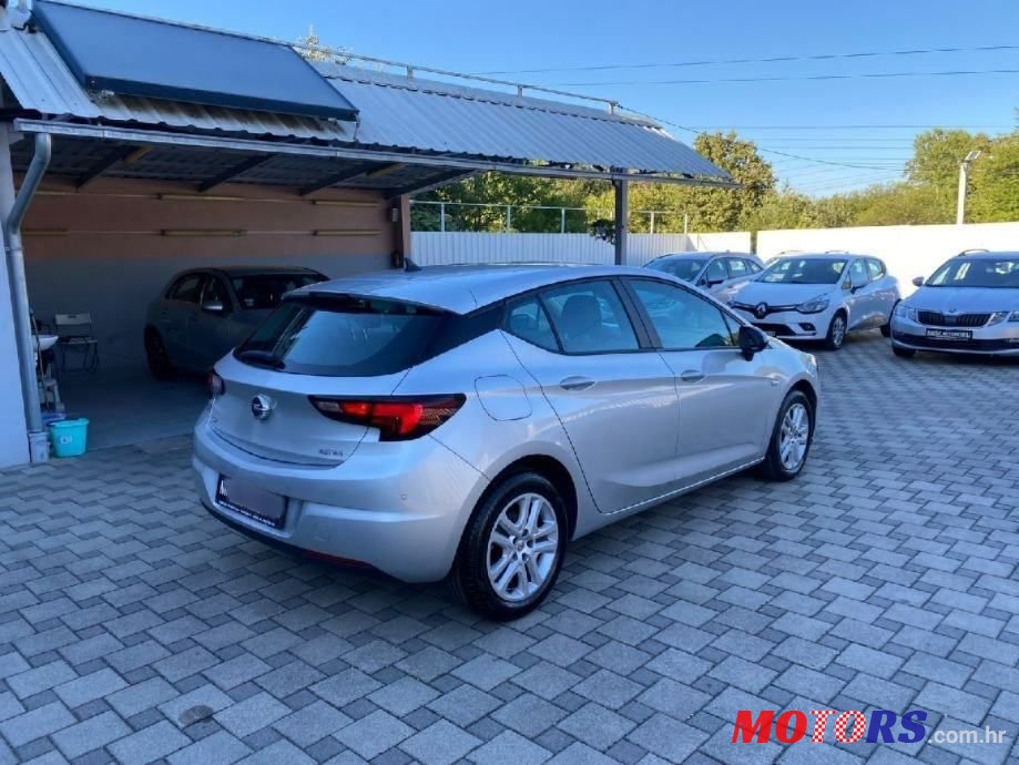 2015' Opel Astra 1,6 Cdti photo #6