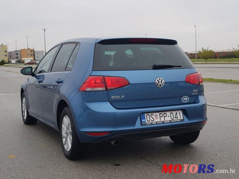 2013' Volkswagen Golf VII photo #2