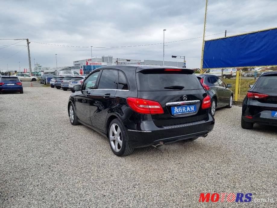 2012' Mercedes-Benz B-Klasa photo #5