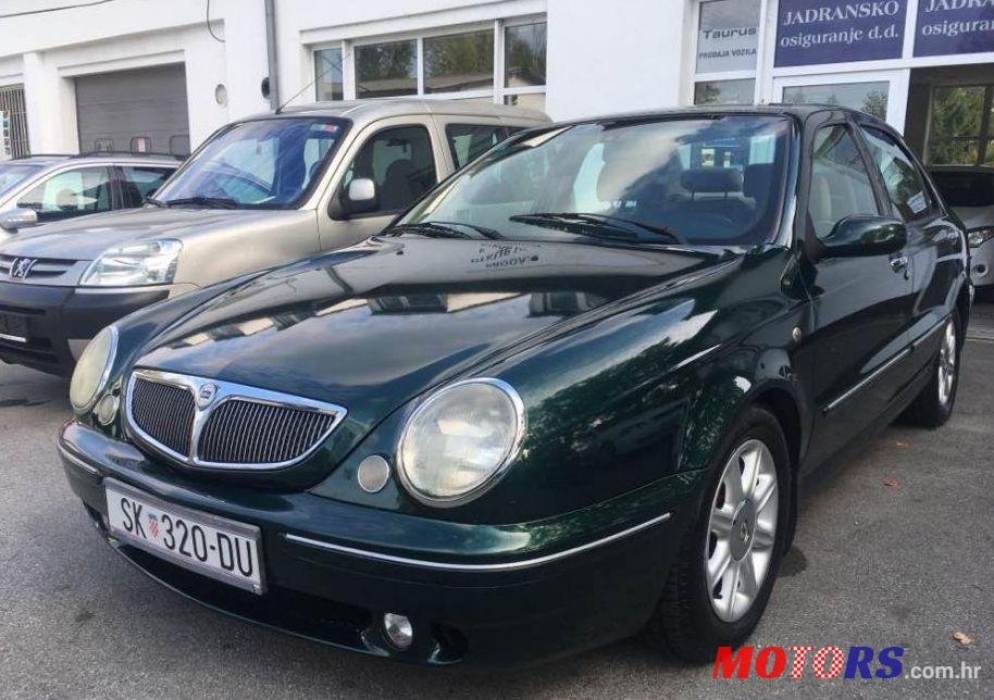 2001' Lancia Lybra 1,9 Jtd photo #2