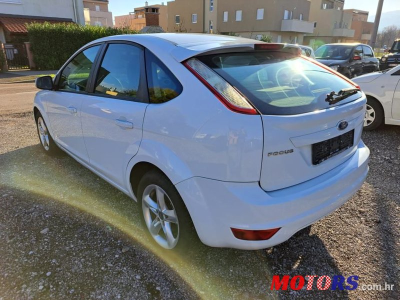 2009' Ford Focus 1,6 photo #6