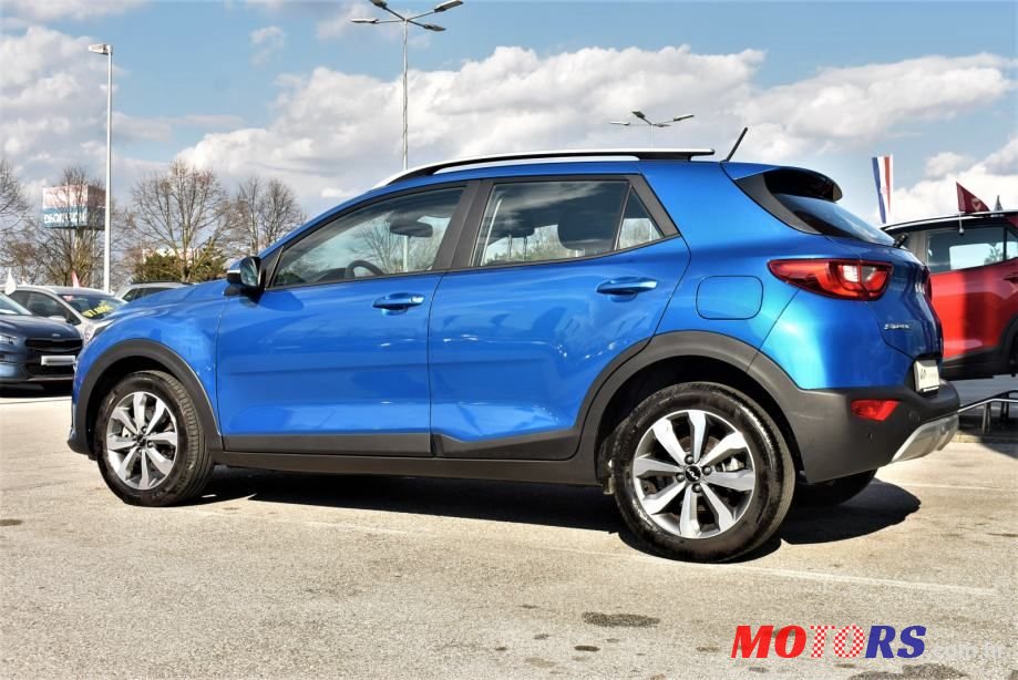 2022' Kia Stonic photo #4