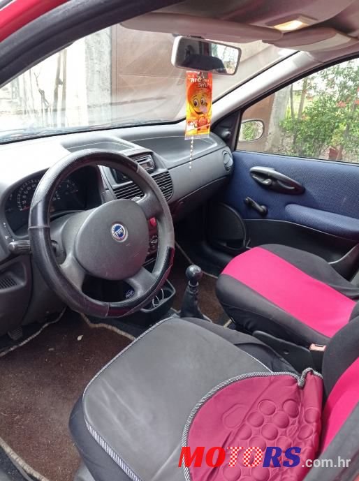 2004' Fiat Punto 1,2 photo #4