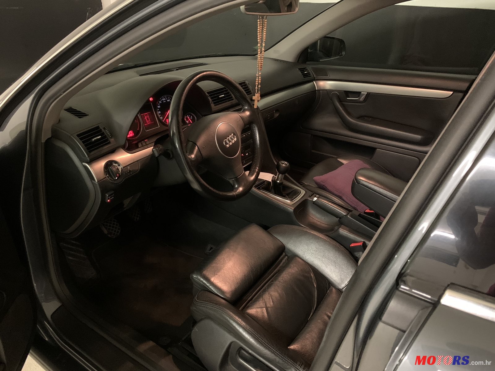 2003' Audi A4 Avant photo #6