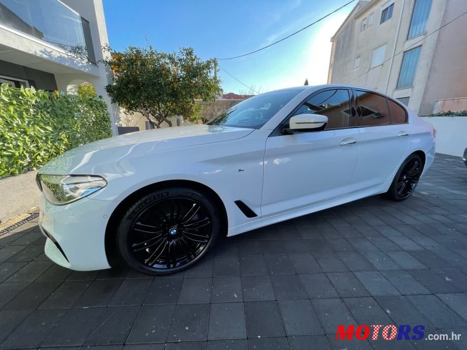 2017' BMW Serija 5 520D photo #1