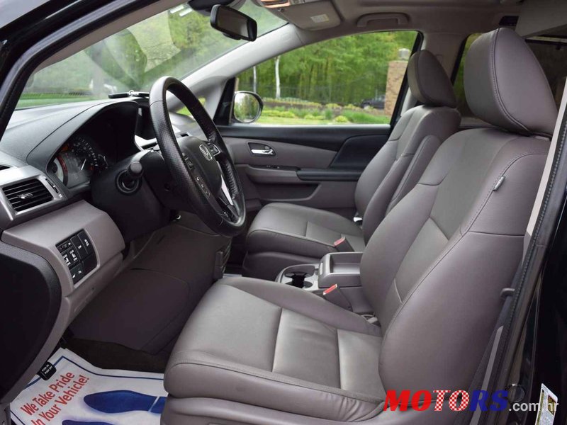 2015' Honda Odyssey photo #5