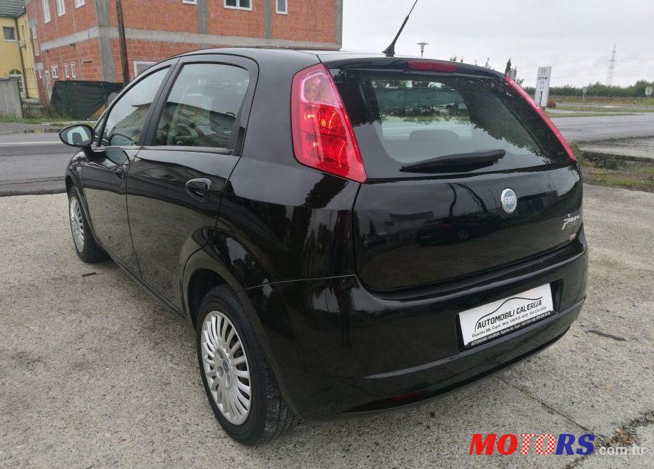 2007' Fiat Grande Punto 1,2 8V photo #2