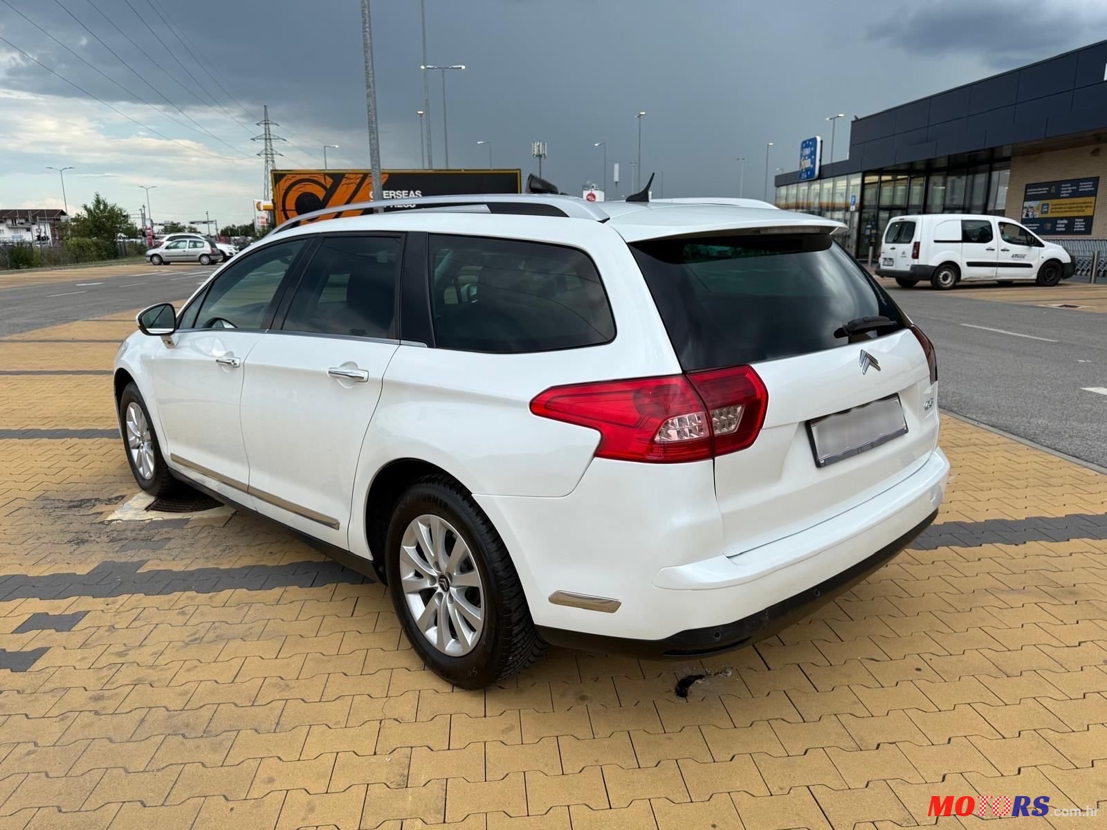 2011' Citroen C5 1,6 Hdi photo #6