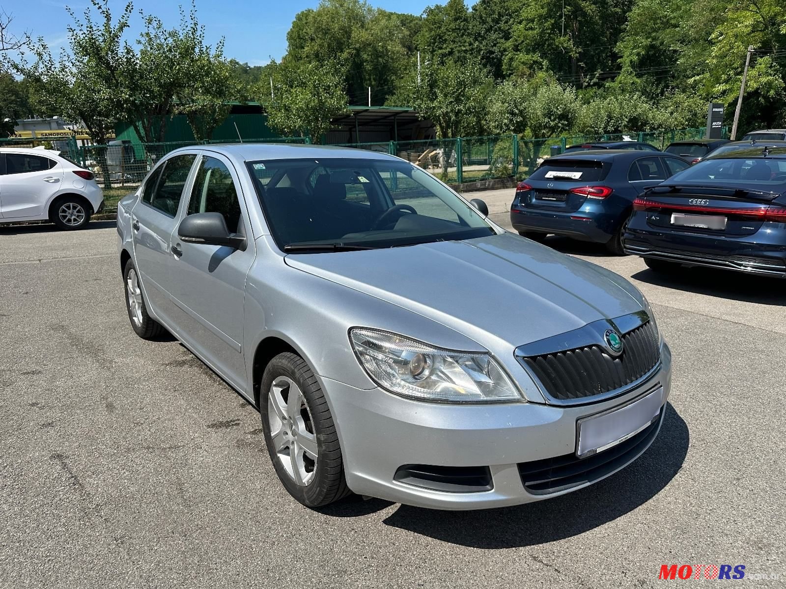 2011' Skoda Octavia 1,6 Tdi photo #2