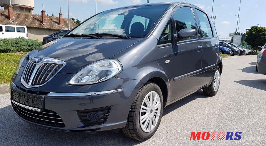 2009' Lancia Musa 1,4 8V photo #1