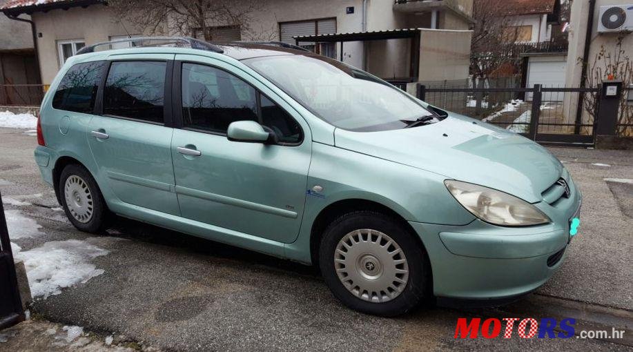 2004' Peugeot 307 Sw 2,0 Hdi photo #2