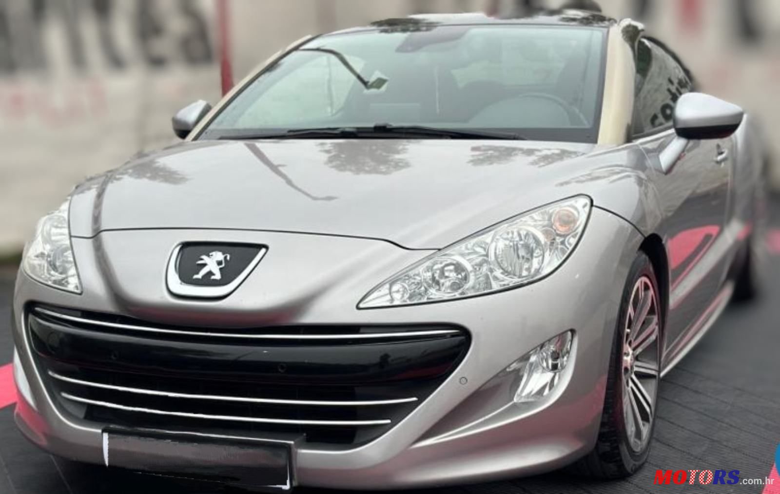 2011' Peugeot RCZ 2,0 Hdi photo #2