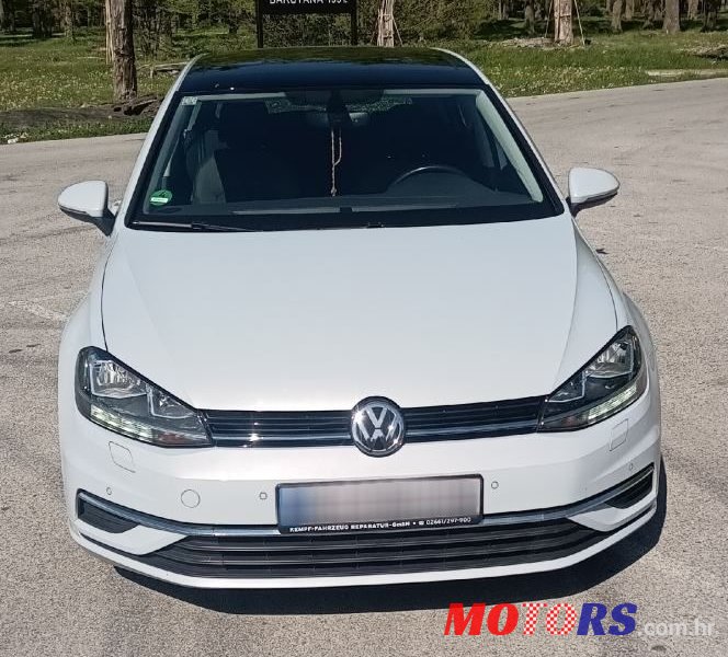 2017' Volkswagen Golf VII 1,6 Tdi Bmt photo #5