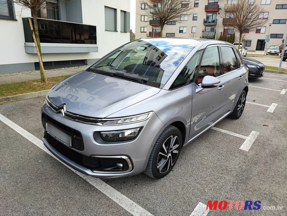 2017' Citroen C4 Picasso Bluehdi 120 photo #1