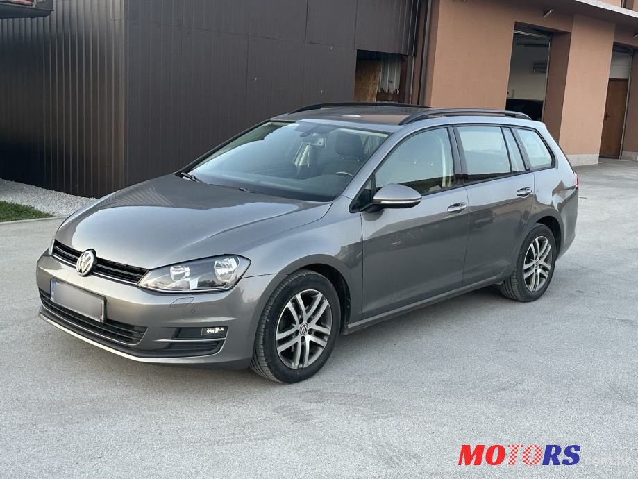 2013' Volkswagen Golf 7 Variant photo #2