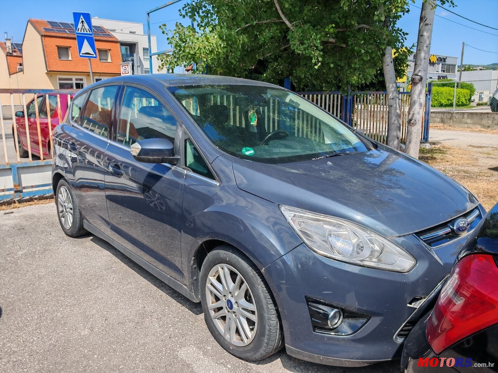 2014' Ford C-MAX 1.0 Ecoboost photo #4
