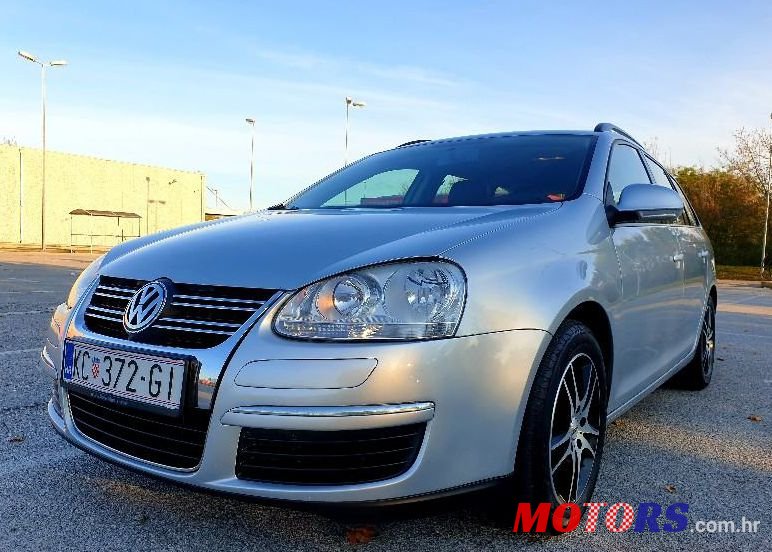 2009' Volkswagen Golf 5 Variant 1,9 Tdi photo #1