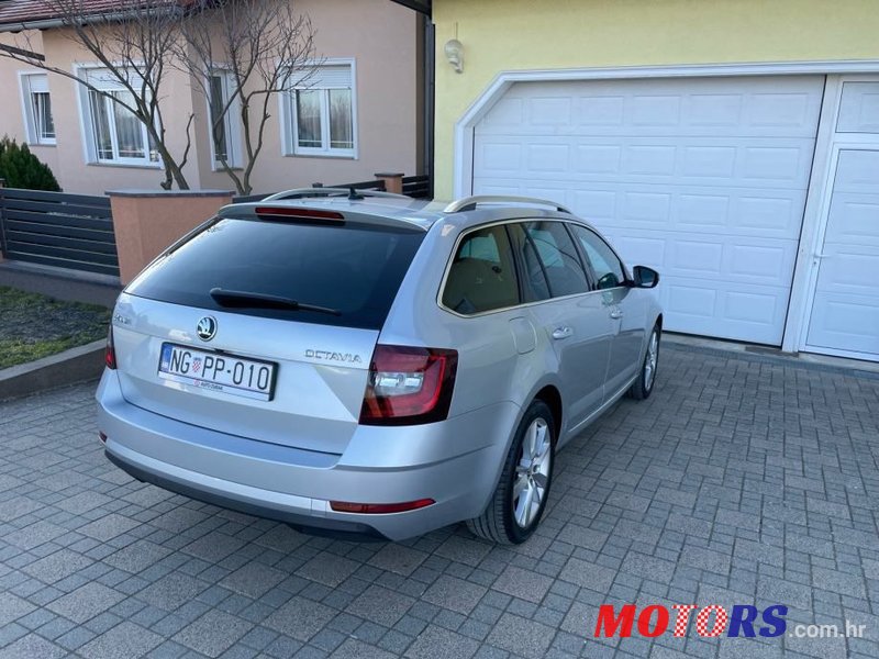 2019' Skoda Octavia Combi photo #4