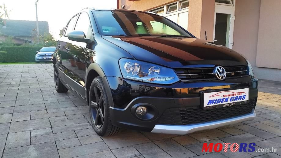 2012' Volkswagen Polo photo #1