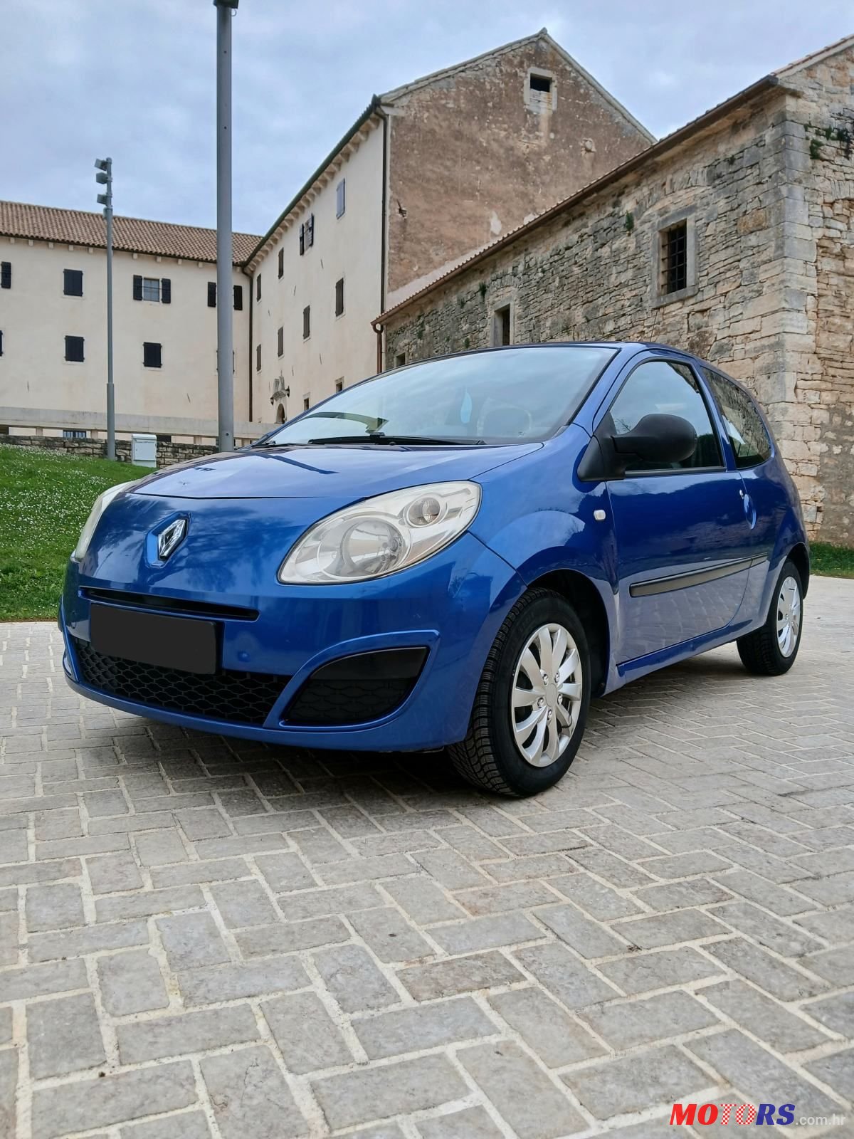 2008' Renault Twingo 1,5 Dci photo #1