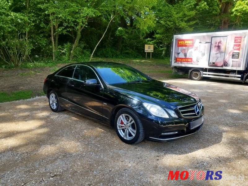 2011' Mercedes-Benz E-Klasa 250 Cdi photo #4