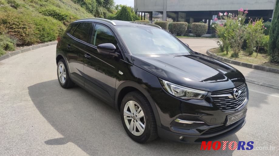 2019' Opel Grandland X 1,5 Cdti photo #3
