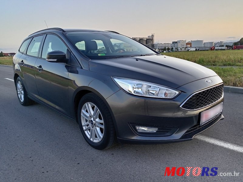 2015' Ford Focus Karavan photo #1