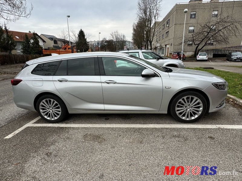 2018' Opel Insignia Karavan photo #6