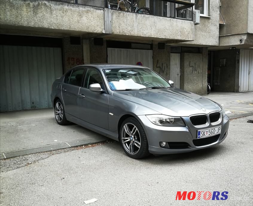 2010' BMW Serija 3 316D photo #5