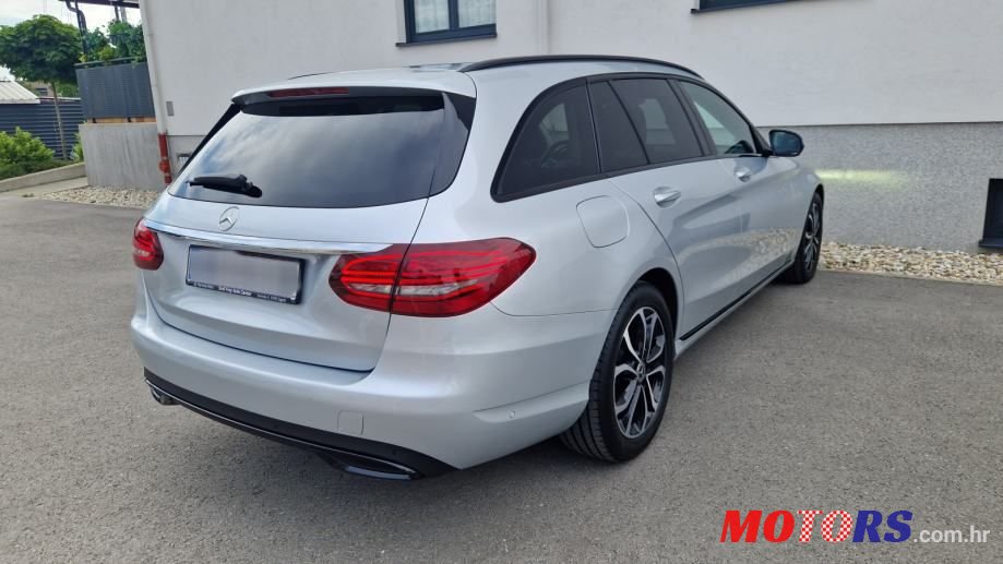 2020' Mercedes-Benz C-Klasa 220 D photo #6