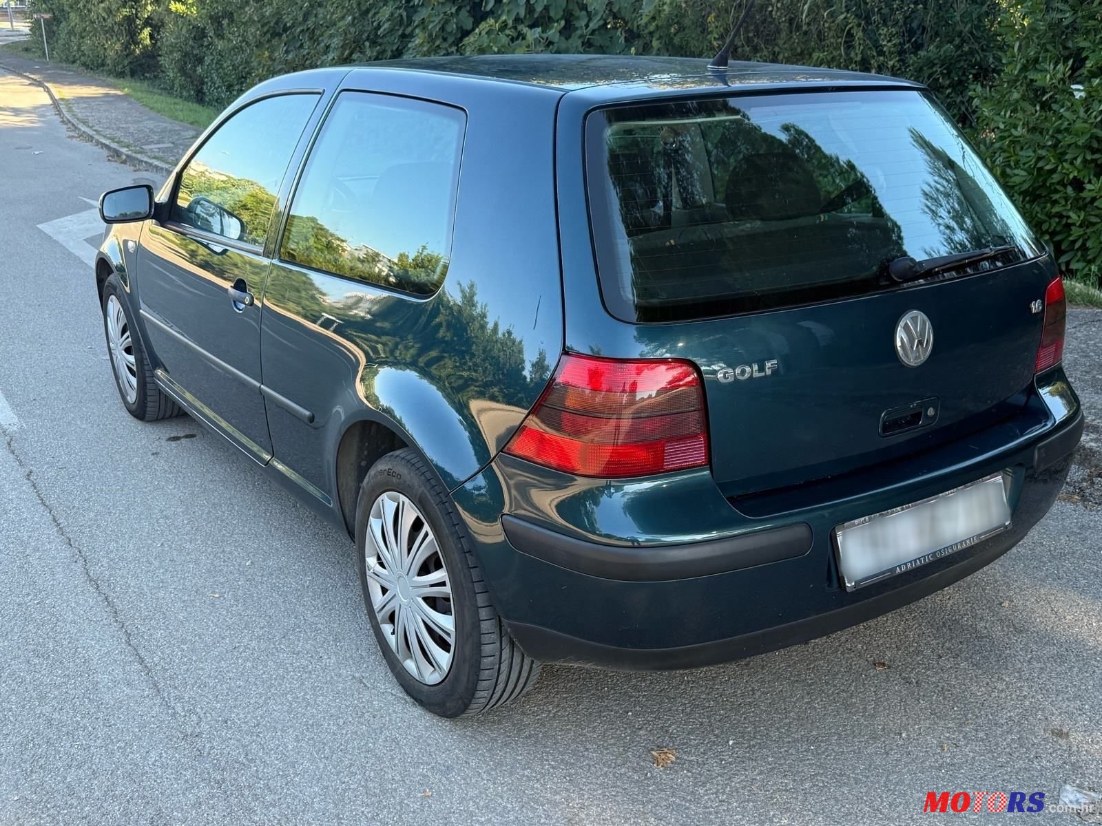 2002' Volkswagen Golf IV 1,6 photo #3
