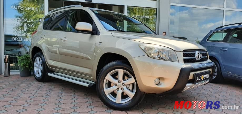 2008' Toyota RAV4 2,2 D-4D photo #4