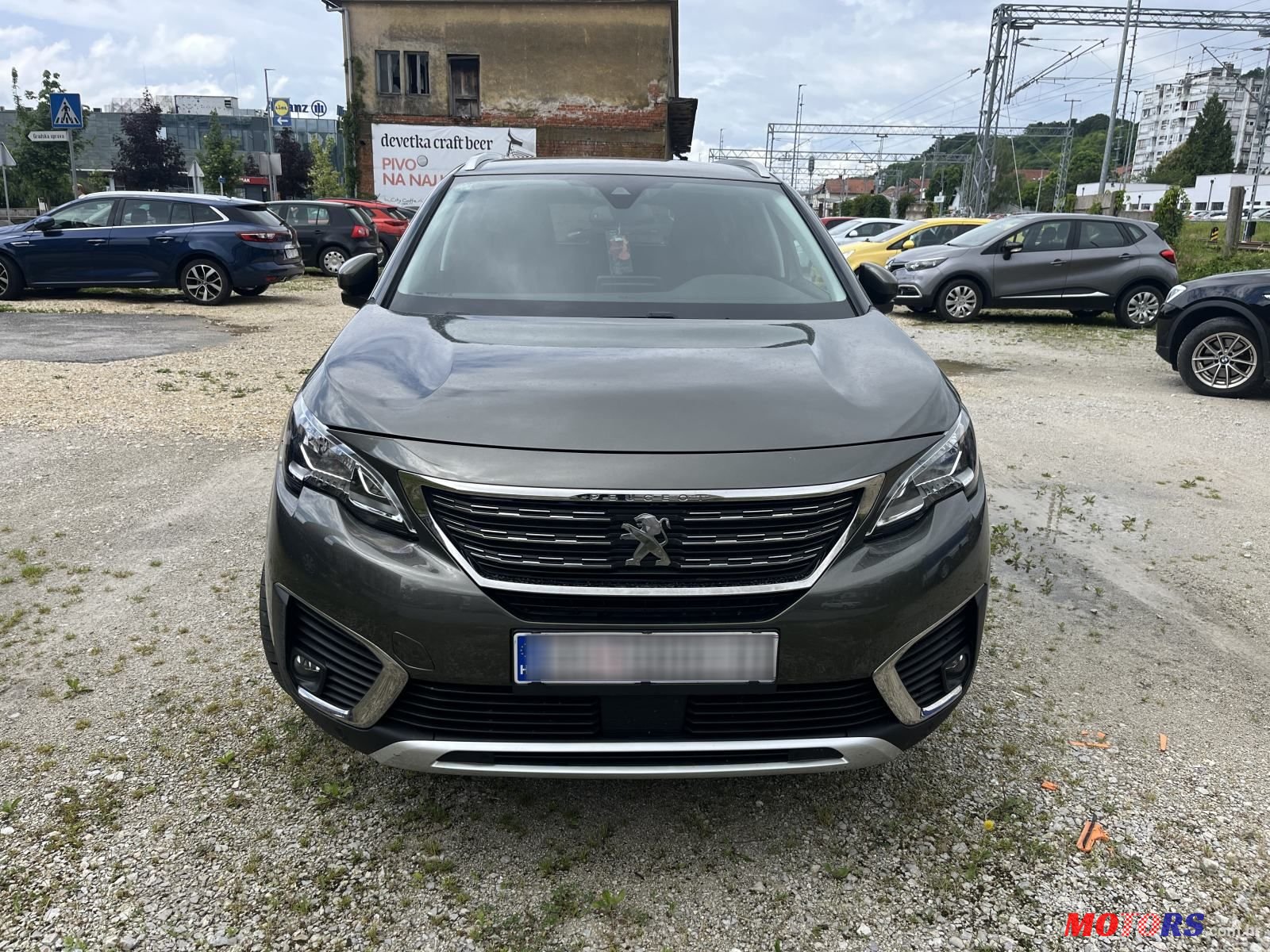 2018' Peugeot 5008 1,5 Bluehdi photo #3