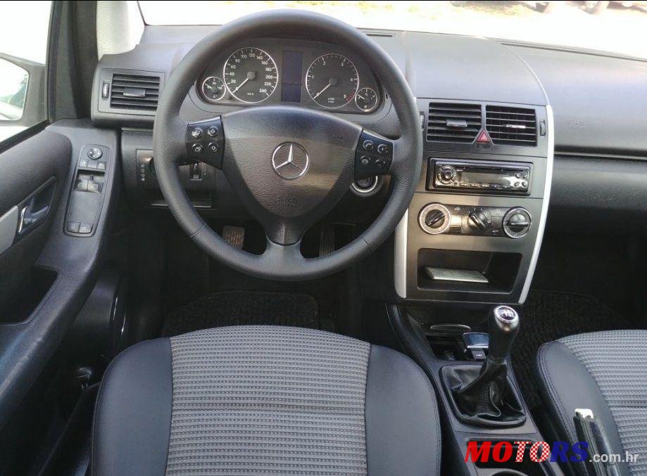 2005' Mercedes-Benz A-Klasa photo #1