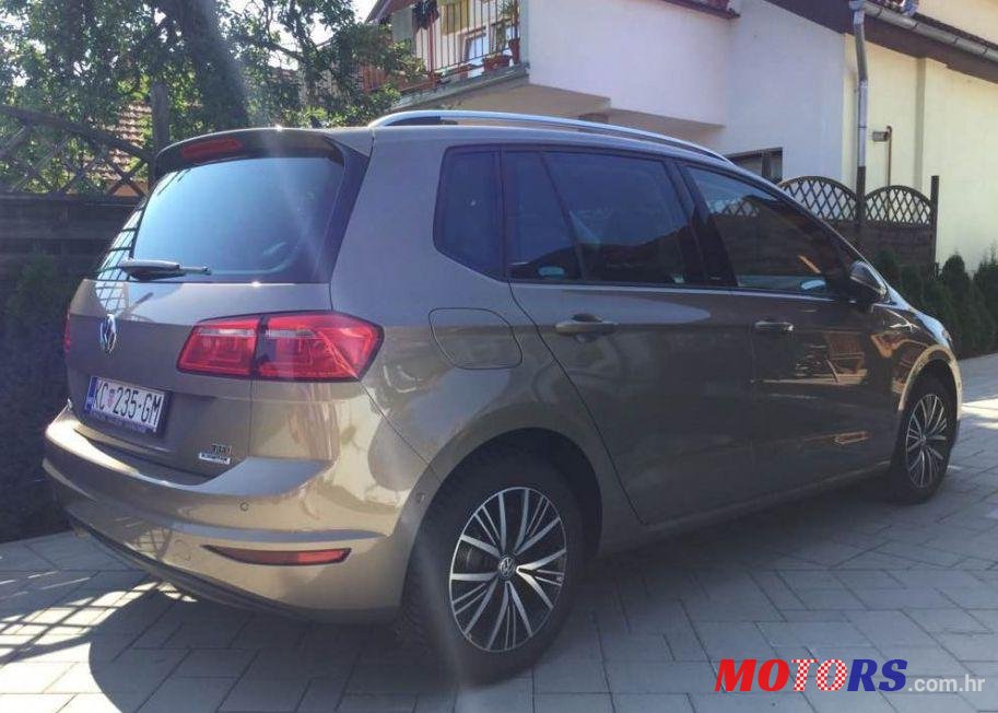 2016' Volkswagen Golf Sportsvan 1.6 Tdi photo #1